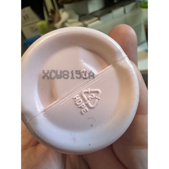 NOS Sheer Cover Conditioning Cleanser; 2 bottles; 4 fl oz - Picture 3 of 4